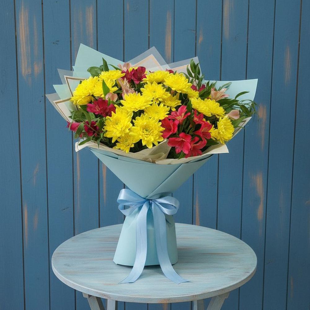 Букет цветов из: Альстромерии и Хризантемы в Туже