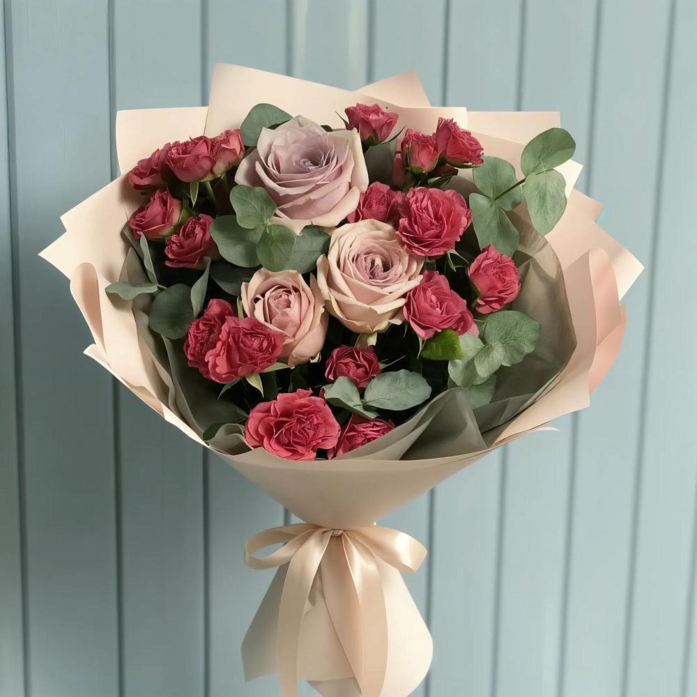 Букет цветов из: Гвоздики и Розы в Туже