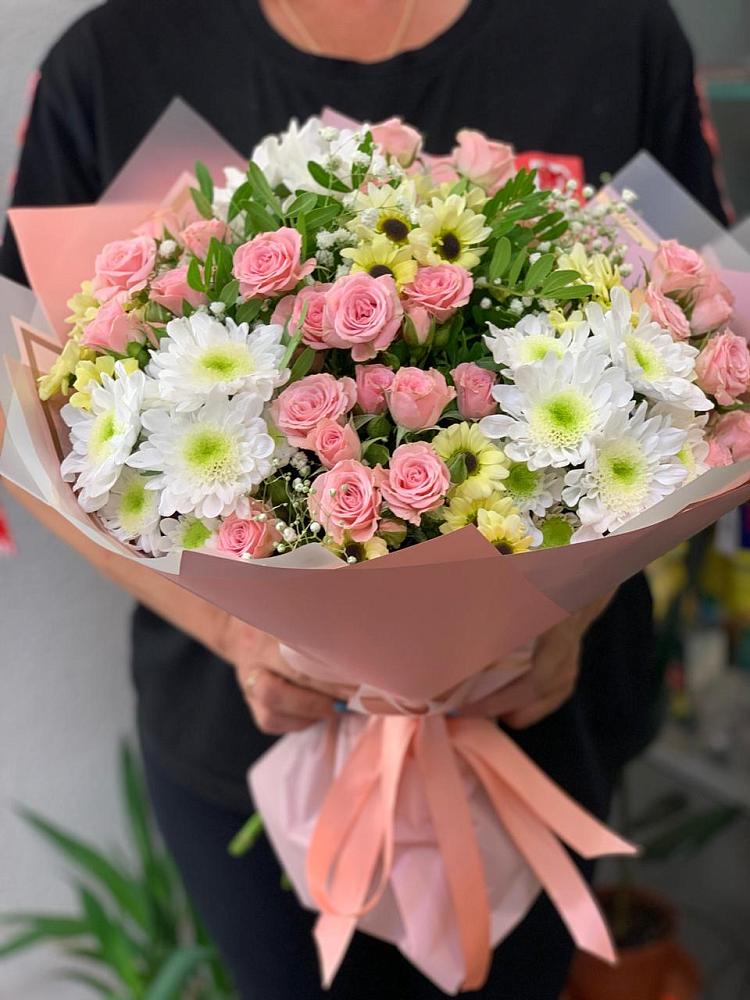 Букет цветов из: Розы и Хризантемы в Туже