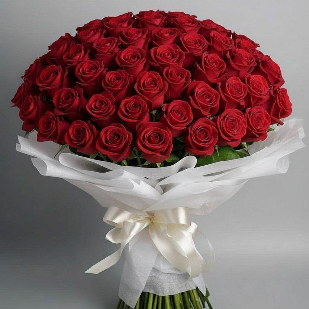 Букет 101 Красная роза Блэк Мэджик в Туже