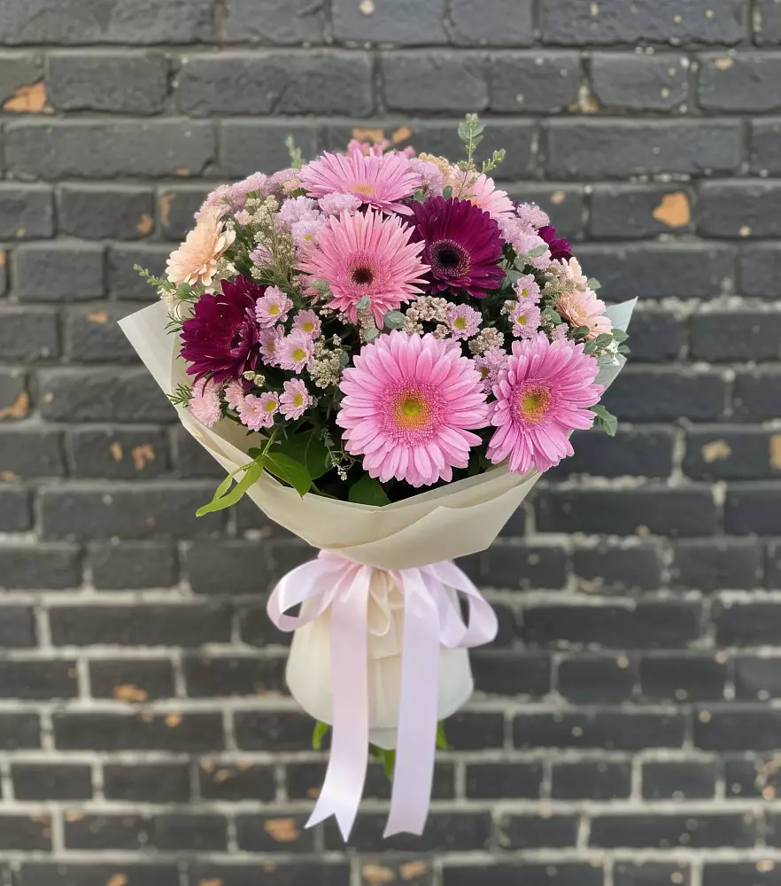 Букет цветов из: Герберы и Хризантемы в Туже