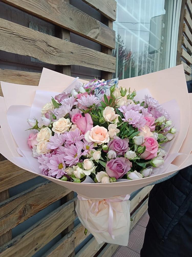 Букет цветов из: Розы и Хризантемы в Туже