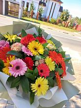 Букет цветов из:  Герберы #REPLACE_PRED# Туже