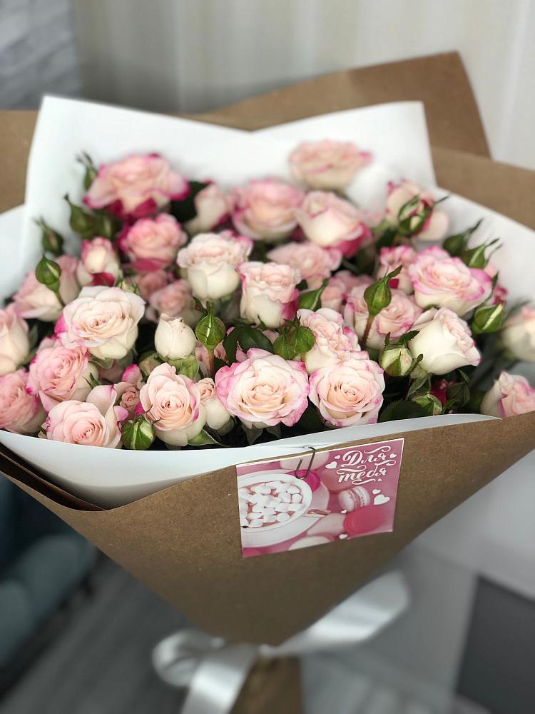 Букет цветов из: Розы в Туже