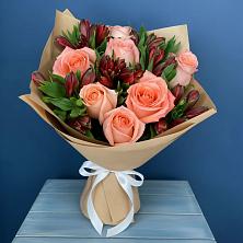 Букет цветов из:  Розы и Альстромерии в Туже
