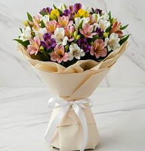 Букет цветов из:  Альстромерии в Туже