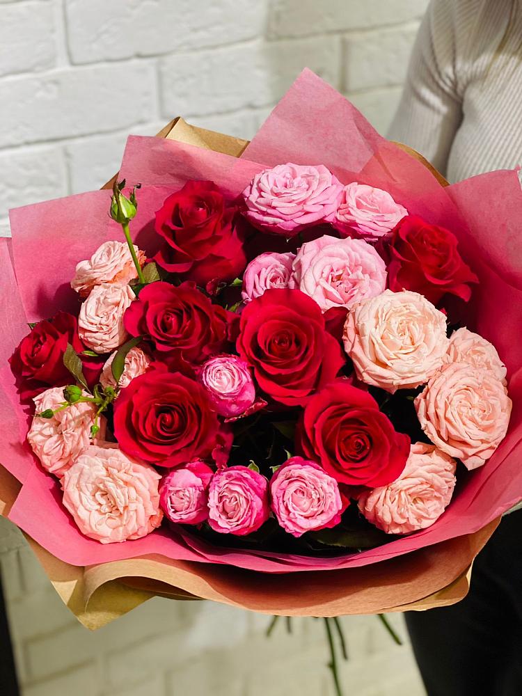 Букет цветов из: Розы в Туже