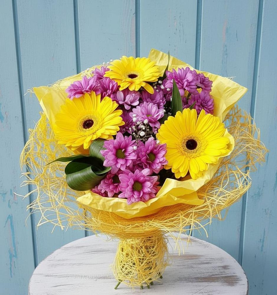 Букет цветов из: Хризантемы и Герберы в Туже