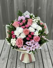 Букет цветов из:  Альстромерии, Гвоздики, Розы и Хризантемы в Туже